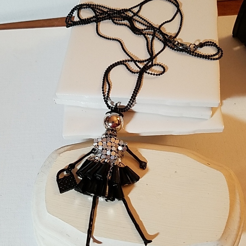 Double Black & Silver Strand Beaded Lady 24"
